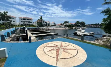 Departamento en Venta de 3 recamaras Marina El Cid, Mazatlan. Vive en el Cid