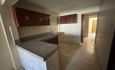 En venta casa rentera en francisco de Marcos entre Babahoyo y Lizardo Garcia.
