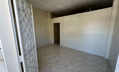 En venta casa rentera en francisco de Marcos entre Babahoyo y Lizardo Garcia.