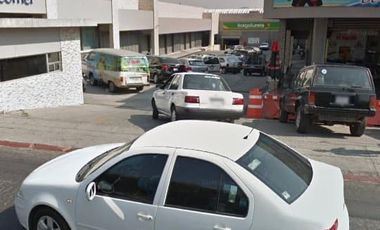 RENTA DE LOCAL COMERCIAL EN PLAZA MIER CIVAC