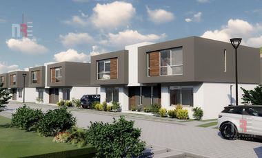 Amplias Casas en Venta de 110 m², 2 Parqueos en La Mitad del Mundo y Crédito Vip