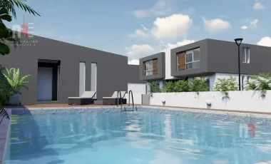 Amplias Casas en Venta de 110 m², 2 Parqueos en La Mitad del Mundo y Crédito Vip