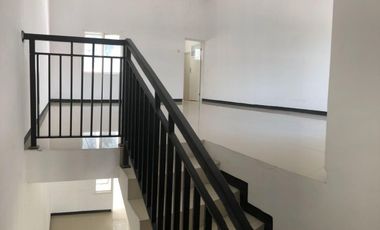 Jual Sewa Rumah Kalikepiting Tambaksari Surabaya Timur Semi Furnish Murah dekat Lebak Mulyosari