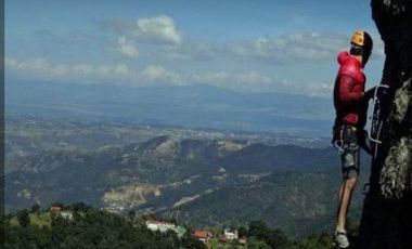TERRENO EN LA ESTANZUELA, MINERAL DEL CHICO TOTALMENTE BOSCOSO CON VISTA PANORÁMICA