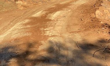 Se vende parcela en un entorno natural en camino lo Orozco