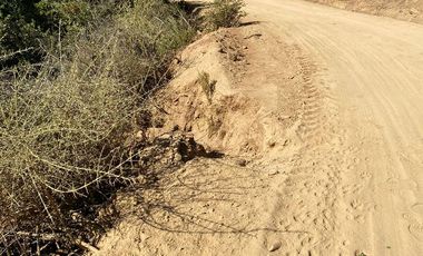 Se vende parcela en un entorno natural en camino lo Orozco
