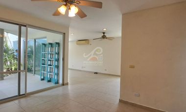 Casa en Venta en Cancún Residencial Alamos I