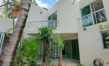 Casa en Venta en Cancún Residencial Alamos I