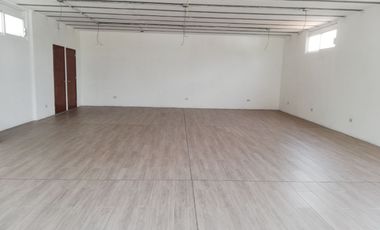 OFICINAS NUEVAS  300 M2, CORREDOR COMERCIAL, EN ESQUINA   COL. LA PAZ FRENTE A ESTACION DE METROBÚS Y COMERCIOS