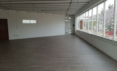 OFICINAS NUEVAS  300 M2, CORREDOR COMERCIAL, EN ESQUINA   COL. LA PAZ FRENTE A ESTACION DE METROBÚS Y COMERCIOS
