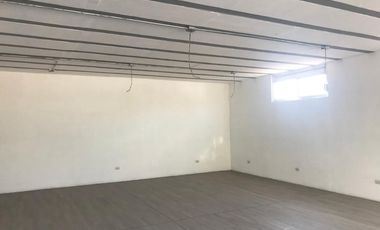 OFICINAS NUEVAS  300 M2, CORREDOR COMERCIAL, EN ESQUINA   COL. LA PAZ FRENTE A ESTACION DE METROBÚS Y COMERCIOS