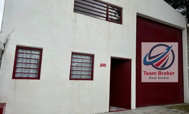 RENTO BODEGA DE 240 M2  AL LADO SANATORIO JESUS MÉDICO DE ZINACANTEPEC.