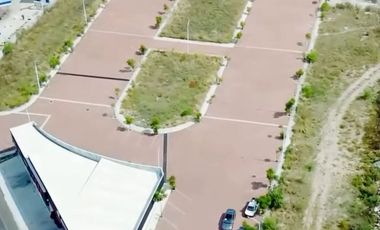 TERRENOS COMERCIALES EN RENTA SOBRE JUAN PABLO II EN ALTOZANO $100(x m2)