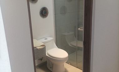 ¡Casa de dos niveles en fraccionamiento privado!