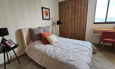 ¡Casa de dos niveles en fraccionamiento privado!