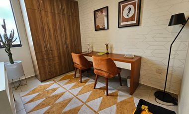 ¡Casa de dos niveles en fraccionamiento privado!