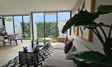 ¡Casa en fraccionamiento lista para estrenar!