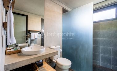Modern 1 Bedroom Loft in Berawa, Ideal Investment Opportunity