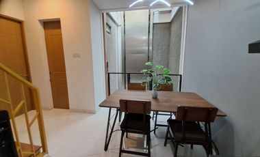Rumah Jl.Raya Pejaten,Baru 3 LANTAI Mewah Murah Pasar Minggu Jaksel Kota Jakarta Selatan Jual Dijual