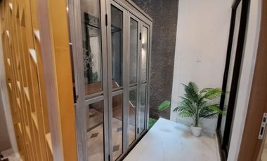 Rumah Jl.Raya Pejaten,Baru 3 LANTAI Mewah Murah Pasar Minggu Jaksel Kota Jakarta Selatan Jual Dijual
