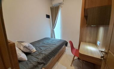 Rumah Jl.Raya Pejaten,Baru 3 LANTAI Mewah Murah Pasar Minggu Jaksel Kota Jakarta Selatan Jual Dijual