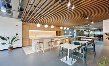 Book a reserved coworking spot in PNB Makati Center