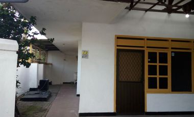 Jual Sewa Rumah Hook Darmo Permai Utara Dukuh Pakis Surabaya  Murah dekat Kupang Indah Pradah