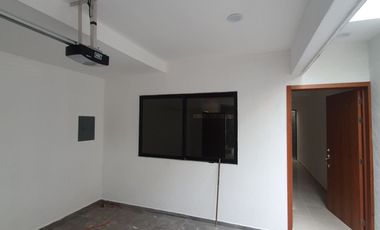 Casas nuevas en Col. Linda Vista, cerca de Calz. Lázaro Cárdenas. 3 recámaras con baño completo c/u