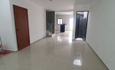 Casas nuevas en Col. Linda Vista, cerca de Calz. Lázaro Cárdenas. 3 recámaras con baño completo c/u