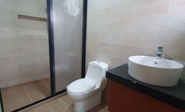 Casas nuevas en Col. Linda Vista, cerca de Calz. Lázaro Cárdenas. 3 recámaras con baño completo c/u