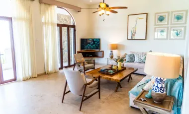 Casa de lujo en Venta con vista panoramica al mar, a pasos del Malecon y cerca del centro Historico de Mazatlán