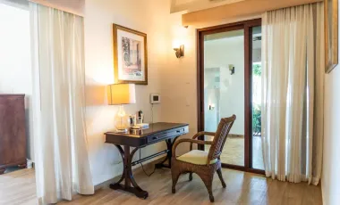 Casa de lujo en Venta con vista panoramica al mar, a pasos del Malecon y cerca del centro Historico de Mazatlán