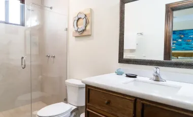 Casa de lujo en Venta con vista panoramica al mar, a pasos del Malecon y cerca del centro Historico de Mazatlán