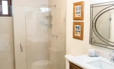 Casa de lujo en Venta con vista panoramica al mar, a pasos del Malecon y cerca del centro Historico de Mazatlán