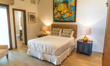 Casa de lujo en Venta con vista panoramica al mar, a pasos del Malecon y cerca del centro Historico de Mazatlán