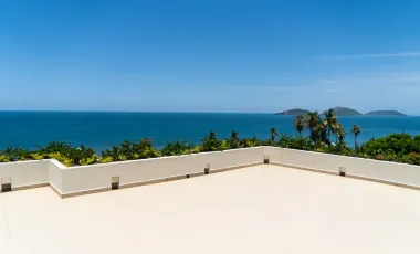 Casa de lujo en Venta con vista panoramica al mar, a pasos del Malecon y cerca del centro Historico de Mazatlán