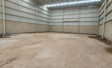 EXCELENTE BODEGA EN VENTA EN TLAJOMULCO