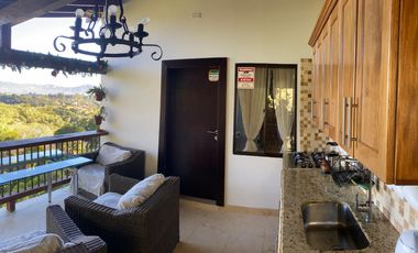 Venta de finca Lote 10.752 m2,  2 casas, El lugar ideal para vivir, a 6 kilómetros del Aeropuerto de Rionegro