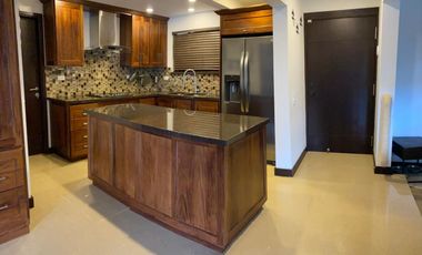 Venta de finca Lote 10.752 m2,  2 casas, El lugar ideal para vivir, a 6 kilómetros del Aeropuerto de Rionegro