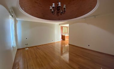 CASA EN RENTA COL. VISTA BELLA, ARQUITECTURA COLONIAL MEXICANA CON ALBERCA