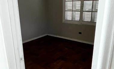 Casa Ideal para Comercio y/o Habitacional en Centro de Coquimbo.