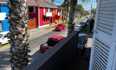 Casa Ideal para Comercio y/o Habitacional en Centro de Coquimbo.