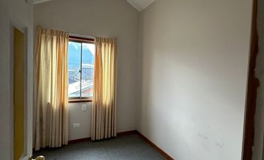 Pucón Terreno 121M2 con 1 casa de 2 pisos en sector el Claro , COD.VTIN073