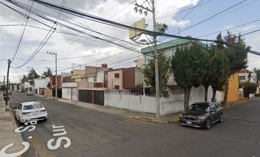 ¡¡Atención Inversionistas!! Venta de Casa en Remate Bancario, Col. Valle Don Camilo, Mex.