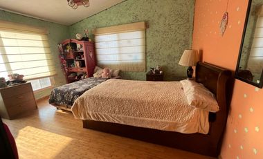 VENTA CASA GRANDE EN EL CENTRO DE CHIPILO, COCINA INTEGRAL, 5 RECÁMARAS, JACCUZI, JARDÍN, BODEGA, JUEGOS INFANTILES, TERRAZA