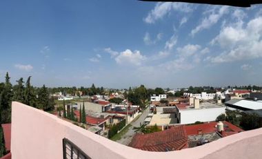 VENTA CASA GRANDE EN EL CENTRO DE CHIPILO, COCINA INTEGRAL, 5 RECÁMARAS, JACCUZI, JARDÍN, BODEGA, JUEGOS INFANTILES, TERRAZA