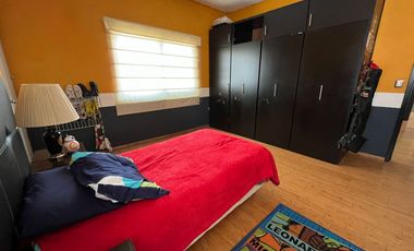 VENTA CASA GRANDE EN EL CENTRO DE CHIPILO, COCINA INTEGRAL, 5 RECÁMARAS, JACCUZI, JARDÍN, BODEGA, JUEGOS INFANTILES, TERRAZA