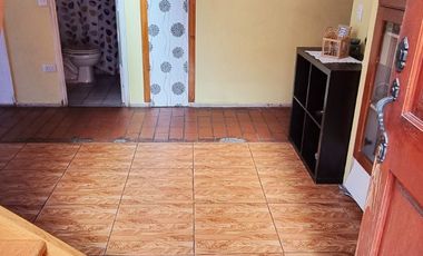 EXCELENTE CASA 5D/4B CON 3+ ESTACIONAMIENTOS.