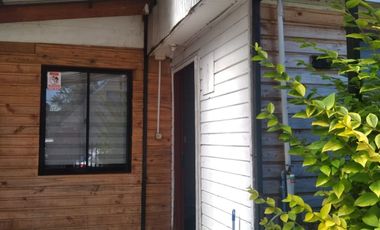CASA PAREADA SECTOR FRANCIA UNIMARC