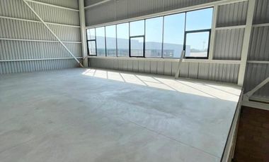 Bodega nueva en renta dentro de parque industrial cerca del Aeropuerto de Gdl